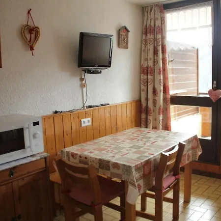 Chatel, 1 Piece, 3 Personnes - Fr-1-200-147 Apartment